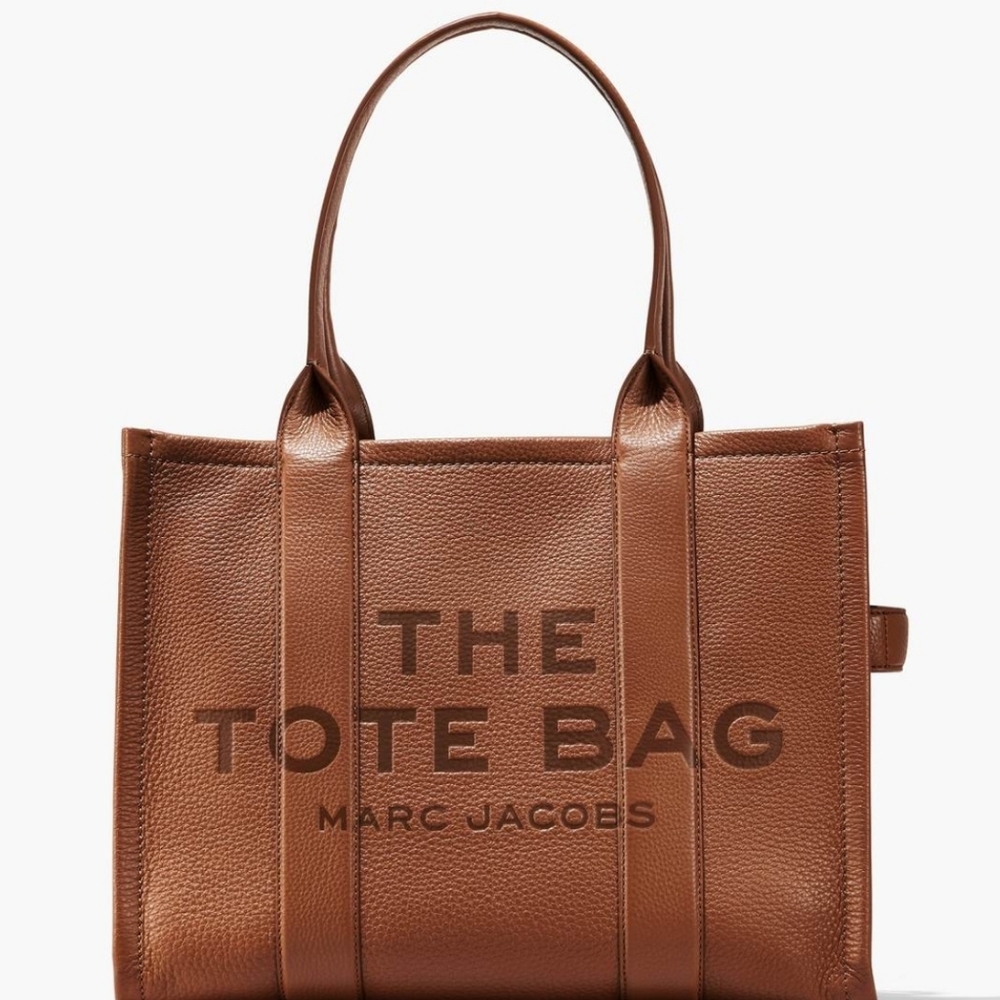 THE LEATHER LARGE TOTE BAG